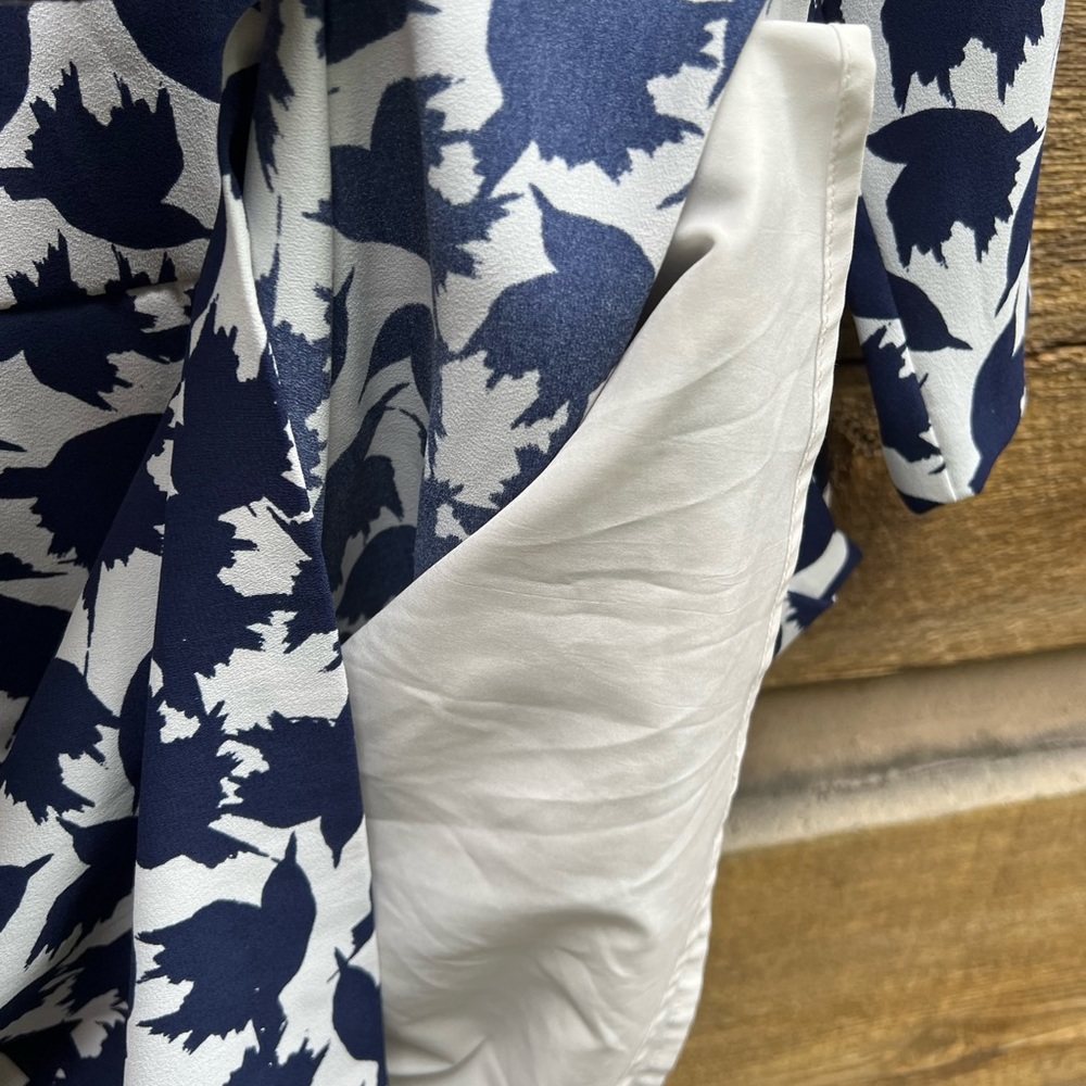 CECE By CYNTHIA STEFFE Navy and White Dress Women’s 6 - Picture 3 of 7